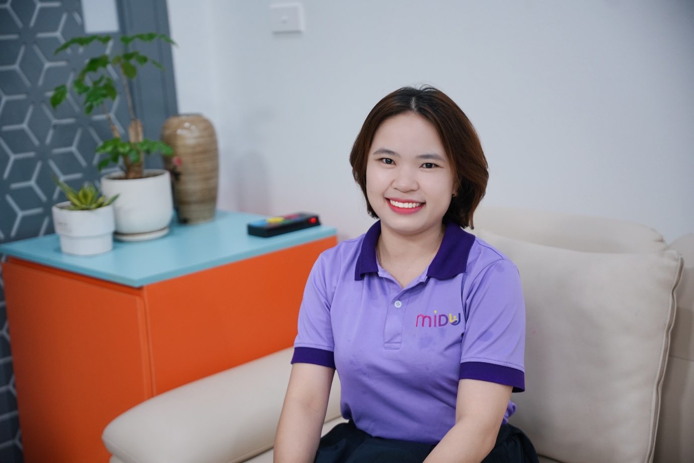 Hoàng Gấm tại phòng tư vấn Midu